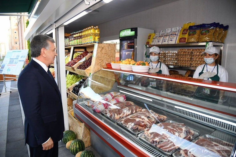 Шавкат Мирзиёев: Тошкентда озиқ-овқат маҳсулотлари нархини 15-20 фоиз тушириш мумкин (фото) Шавкат Мирзиёев: Тошкентда озиқ-овқат маҳсулотлари нархини 15-20 фоиз тушириш мумкин (фото)