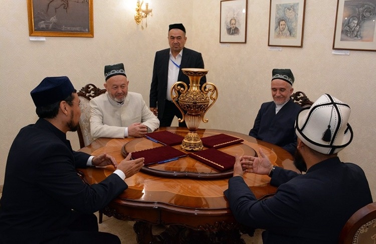 В странах Центральной Азии месяц Рамадан начнется в один день В странах Центральной Азии месяц Рамадан начнется в один день