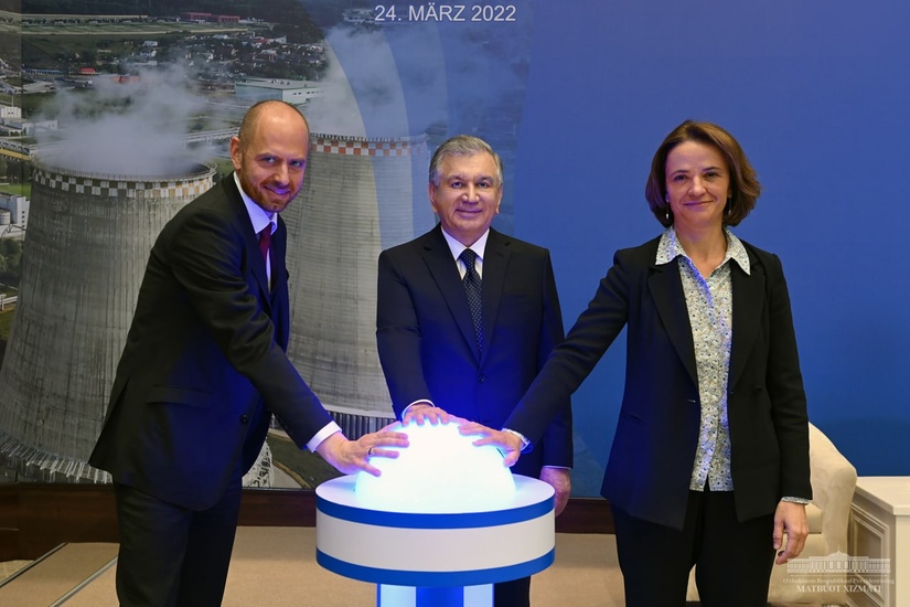 Shavkat Mirziyoyev Surxondaryodagi 1,56 GVt quvvatga ega IES qurilishiga start berdi Shavkat Mirziyoyev Surxondaryodagi 1,56 GVt quvvatga ega IES qurilishiga start berdi