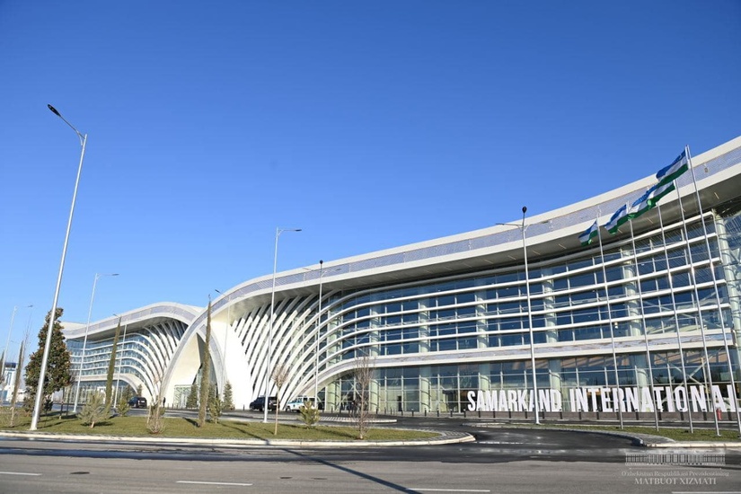 Шавкат Мирзиёев Самарқанд халқаро аэропортини кўздан кечирди (фото)
