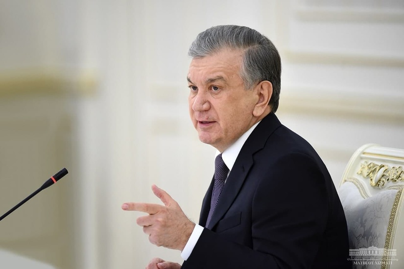 Кўп вилоятлар ҳокимлари ёшлар билан ишлашни пахта экиш, ғалла экишдек деб ўйлаяпти – Шавкат Мирзиёев Кўп вилоятлар ҳокимлари ёшлар билан ишлашни пахта экиш, ғалла экишдек деб ўйлаяпти – Шавкат Мирзиёев