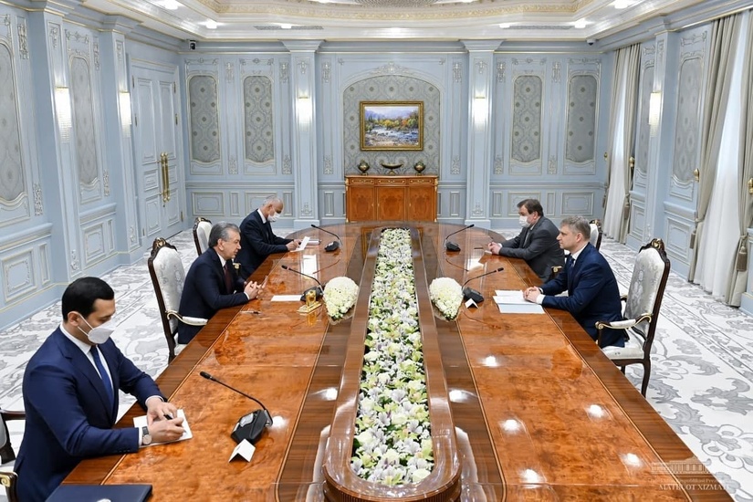 Президент Узбекистана обсудил с главой РЖД строительство железной дороги «Мазари-Шариф – Кабул – Пешавар»