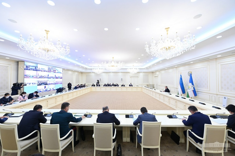 Аҳоли даромадининг кредитга йўналтирадиган қисмини солиқдан озод қилиш чегараси оширилади – Президент иштирокида ўтган йиғилишдан асосийлари Аҳоли даромадининг кредитга йўналтирадиган қисмини солиқдан озод қилиш чегараси оширилади – Президент иштирокида ўтган йиғилишдан асосийлари