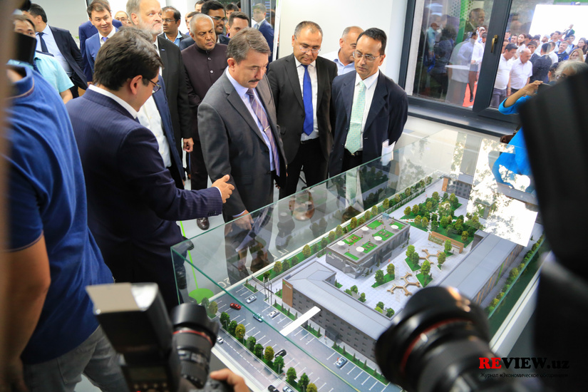 Открыт первый в Узбекистане IT-Парк Открыт первый в Узбекистане IT-Парк