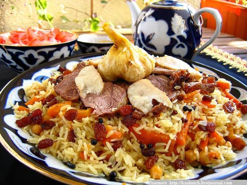 Eng qimmat palov Toshkent shahrida qayd etildi Eng qimmat palov Toshkent shahrida qayd etildi