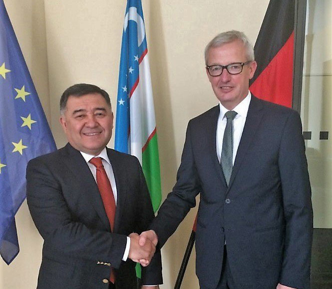 Узбекистан и Германия обсуждают открытие дополнительных авиарейсов