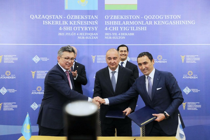 Узбекистан и Казахстан подписали контракты на $5,9 млрд