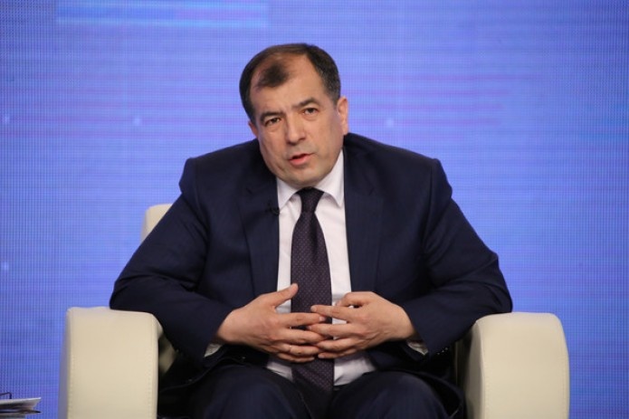 Олимхон Рустамов назначен первым замминистра экономики и промышленности Олимхон Рустамов назначен первым замминистра экономики и промышленности