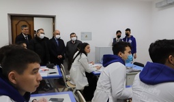 «МИСиС»нинг Олмалиқ филиалида ўқиётган илғор талабалар учун 3 хил стипендия жорий қилинади