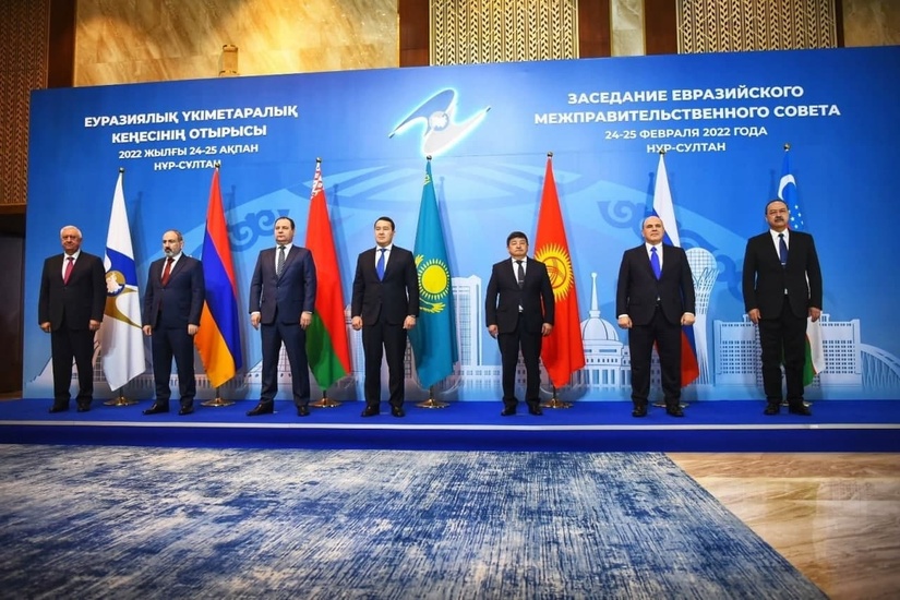 Abdulla Aripov Yevrosiyo iqtisodiy ittifoqi hukumatlararo kengashining navbatdagi yig‘ilishida ishtirok etmoqda (+) Abdulla Aripov Yevrosiyo iqtisodiy ittifoqi hukumatlararo kengashining navbatdagi yig‘ilishida ishtirok etmoqda (+)