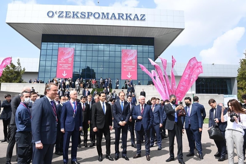 На выставке ИННОПРОМ в Ташкенте подписано 21 соглашение на $128 млн На выставке ИННОПРОМ в Ташкенте подписано 21 соглашение на $128 млн