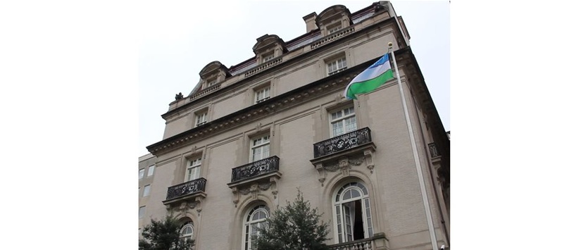 В Филадельфии открыт торговый дом узбекской ремесленницы«Gulnor» В Филадельфии открыт торговый дом узбекской ремесленницы«Gulnor»