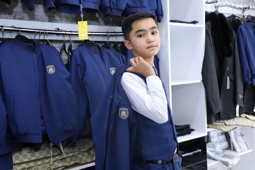 Yangi o‘quv yili 2022 yil sentyabr oyidan boshlab ota-onalar yagona formani xarid qilishiga majburiy talab qo‘yilmaydi Yangi o‘quv yili 2022 yil sentyabr oyidan boshlab ota-onalar yagona formani xarid qilishiga majburiy talab qo‘yilmaydi