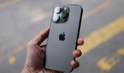 Бразилияда iPhone 15 смартфони йиғила бошланди
