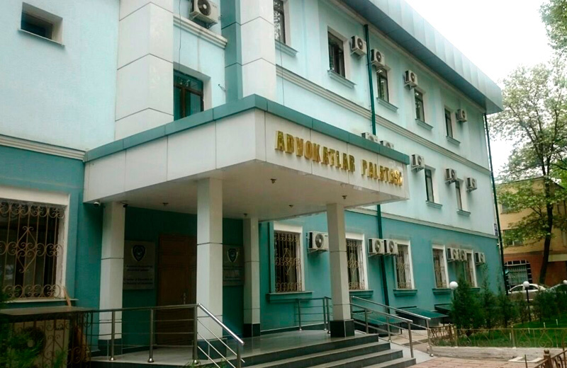 Сенаторы объяснились перед Палатой адвокатов за поправки о прослушке телефонов Сенаторы объяснились перед Палатой адвокатов за поправки о прослушке телефонов