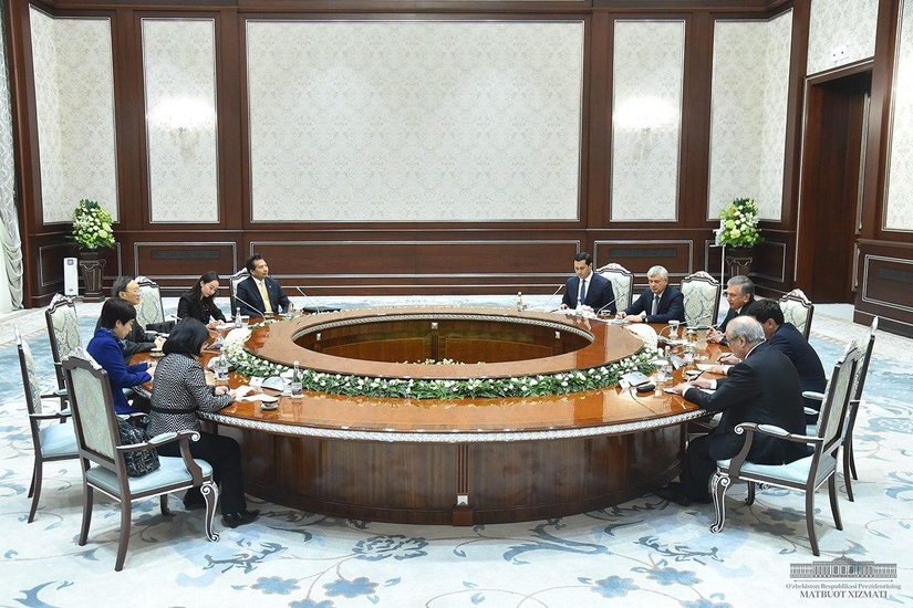 Shavkat Mirziyoyev Xitoy delegatsiyasini qabul qildi