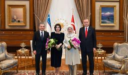 Шавкат Мирзиёев ва Зироат Мирзиёева шарафига Туркия Президенти ва унинг рафиқаси қабул маросими уюштирди