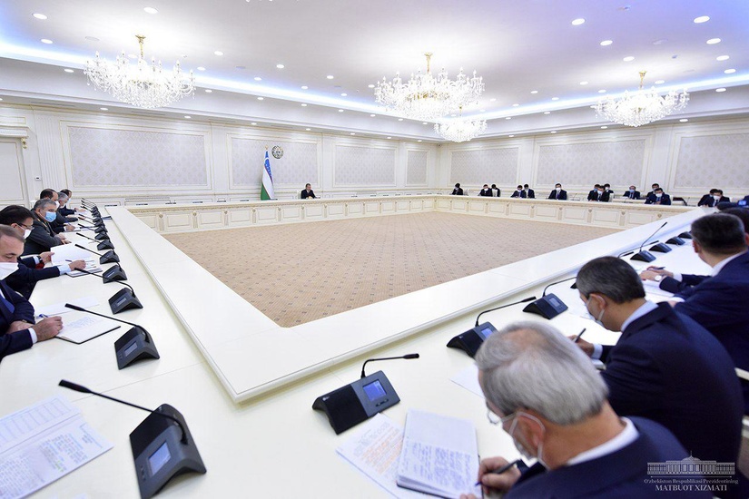 Shavkat Mirziyoyev go‘sht, tuxum, o‘simlik yog‘i va shakar mahsulotlarining narxi keskin oshganini tanqid qildi Shavkat Mirziyoyev go‘sht, tuxum, o‘simlik yog‘i va shakar mahsulotlarining narxi keskin oshganini tanqid qildi