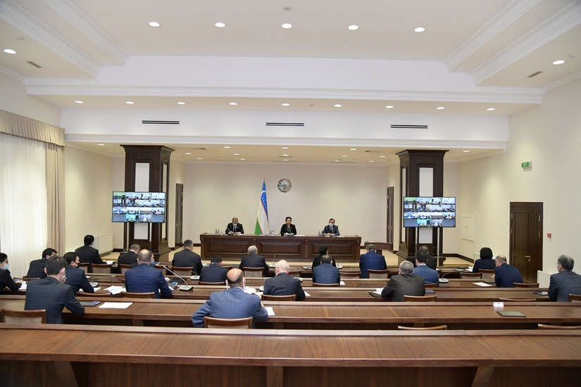 Прокурор сможет санкционировать прослушивание телефонных звонков адвокатов Прокурор сможет санкционировать прослушивание телефонных звонков адвокатов