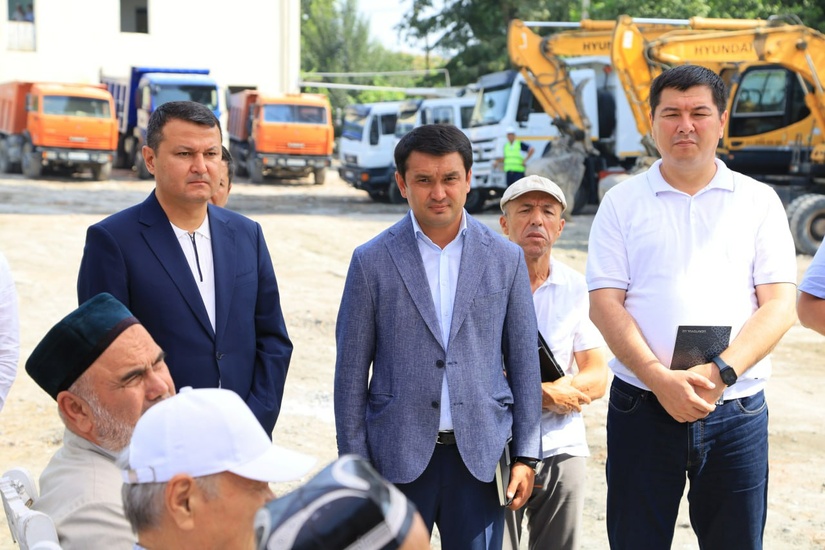 Mas’ullar aholi muammolarini hal etmoqda Mas’ullar aholi muammolarini hal etmoqda