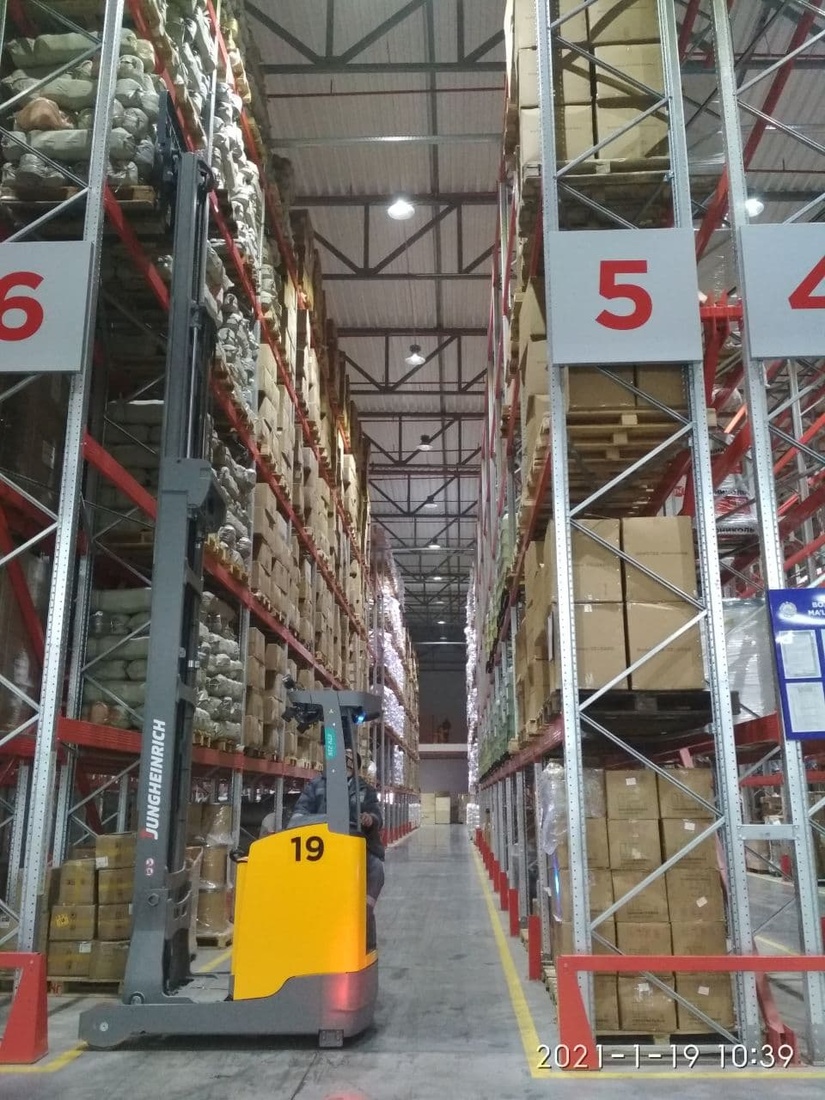 Божхона постларида нормадан ортиқ товарларни вақтинча сақлаш тартиби белгиланди Божхона постларида нормадан ортиқ товарларни вақтинча сақлаш тартиби белгиланди