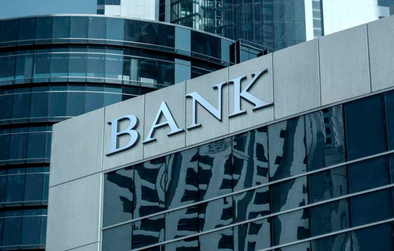 Markaziy bank tomonidan o‘tkazilgan so‘rovnomada eng yaxshi va yomon xizmat ko‘rsatayotgan banklar nomi ma’lum bo‘ldi Markaziy bank tomonidan o‘tkazilgan so‘rovnomada eng yaxshi va yomon xizmat ko‘rsatayotgan banklar nomi ma’lum bo‘ldi
