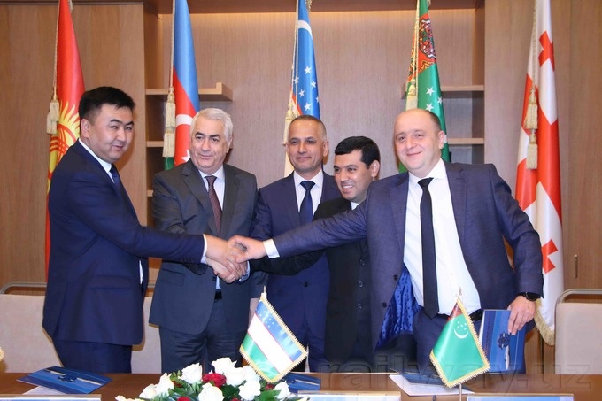 2020 йил баҳоригача Грузияга поезд орқали юк ташишни бошлаш режалаштирилмоқда 2020 йил баҳоригача Грузияга поезд орқали юк ташишни бошлаш режалаштирилмоқда