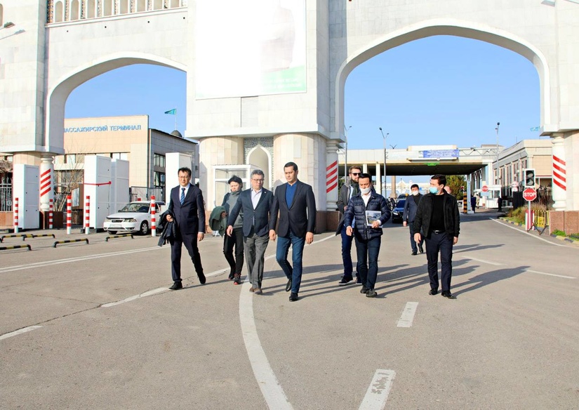Узбекистан и Казахстан ускорят создание Центра торгово-экономического сотрудничества  Узбекистан и Казахстан ускорят создание Центра торгово-экономического сотрудничества