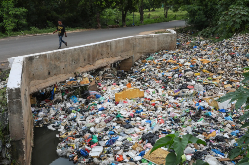 Мировой избыток пластика к 2040 году резко ухудшится