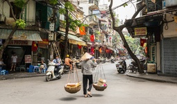 Vietnam to Prioritize Economic Growth as Challenges Mount