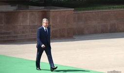 Shavkat Mirziyoyev Turkmanistonga jo‘nab ketdi