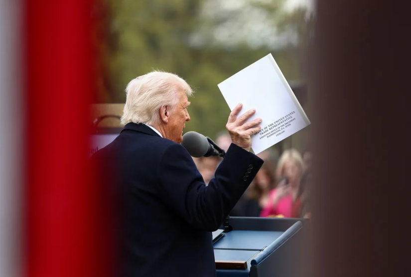 Trump Is Driving Off Investors and Threatening the Dollar’s Reign