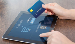 Шавкат Мирзиёев подписал закон «О платежах и платежных системах»