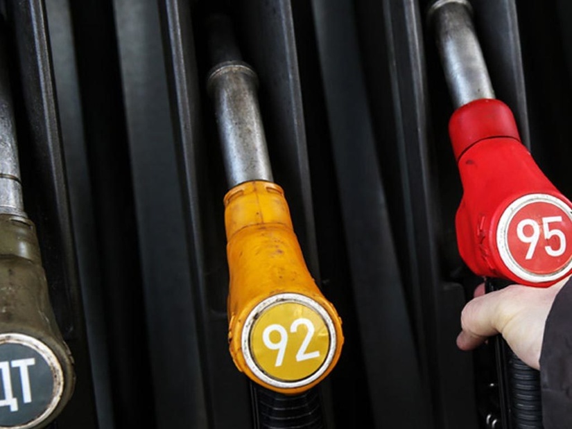 “O‘zbekneftgaz” AJ: 10 noyabrdan boshlab “UNG” yoqilg‘i quyish shoxobchalari tarmog‘i orqali sotilayotgan benzin narxi arzonlashdi “O‘zbekneftgaz” AJ: 10 noyabrdan boshlab “UNG” yoqilg‘i quyish shoxobchalari tarmog‘i orqali sotilayotgan benzin narxi arzonlashdi