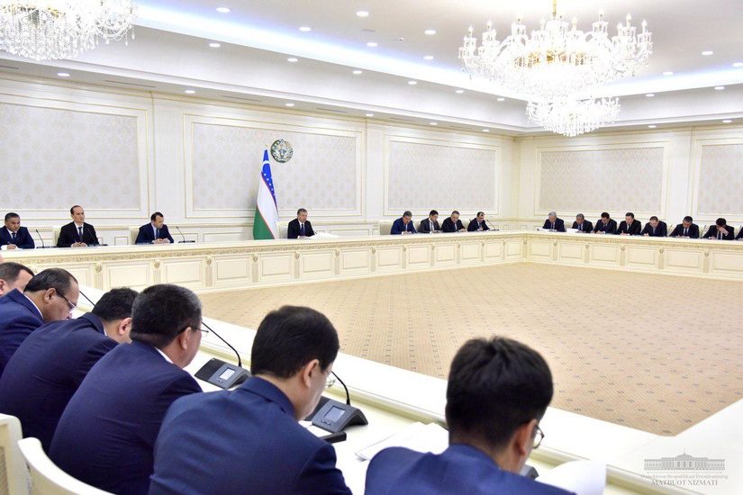 Президент подверг критике работу хокимов областей и главу Ташкента