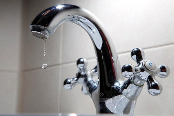 Прием оплаты за питьевую воду и канализацию по новым тарифам должен быть прекращен