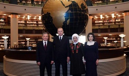 Shavkat Mirziyoyev va Ziroat Mirziyoyeva Turkiya Prezidenti huzuridagi Xalq kutubxonasi bilan tanishdi (foto)