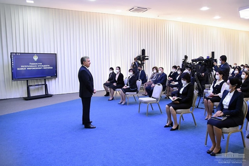 Shifoxonadan chiqqan 20 ta odam bilan gaplashinglar, hammasini aytadi. Ko‘pchilik tibbiy xizmatlar sifatidan norozi – Prezident Shifoxonadan chiqqan 20 ta odam bilan gaplashinglar, hammasini aytadi. Ko‘pchilik tibbiy xizmatlar sifatidan norozi – Prezident