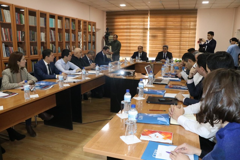 Первый Правительственный Акселератор в формате «Open Space» организован на площадке ЦЭИР Первый Правительственный Акселератор в формате «Open Space» организован на площадке ЦЭИР