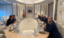 Узбекистан и Азербайджан договорились о совместном изучении проектов по добычи нефти на Каспии
