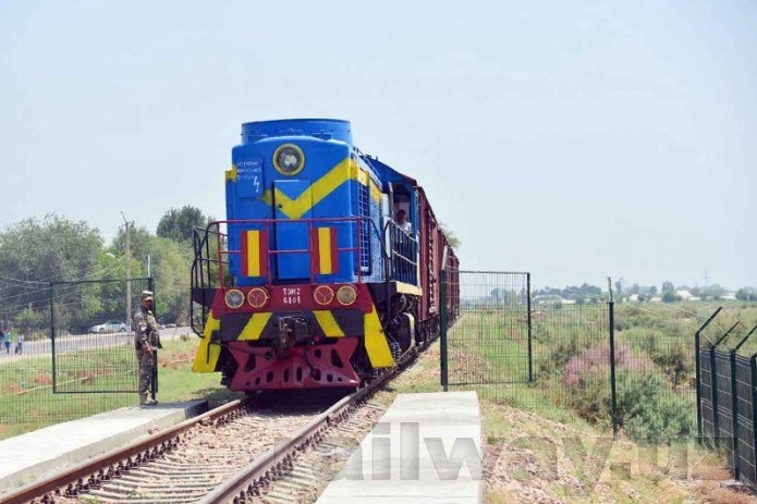 Новый транспортный коридор заработал на границе Узбекистана и Казахстана Новый транспортный коридор заработал на границе Узбекистана и Казахстана