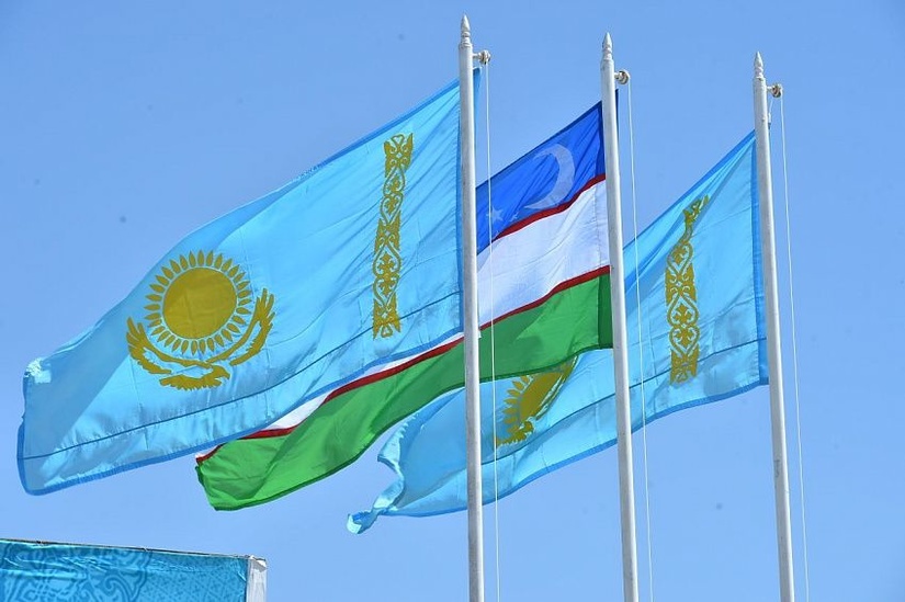Узбекистан утвердил соглашение с Казахстаном о защите прав трудовых мигрантов