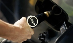 Фарғона НҚИЗ “Евро-4” стандартидаги дизель ёқилғисининг илк партиясини биржа савдосига қўйди