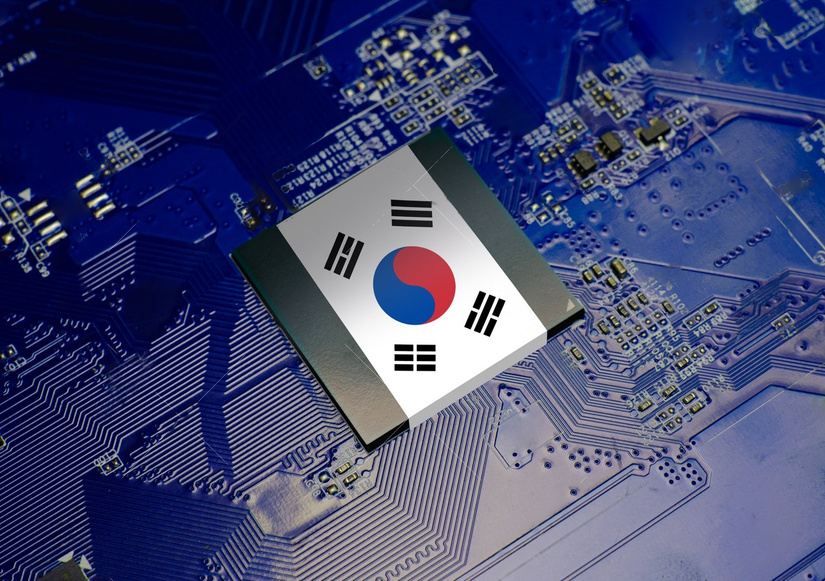 South Korea’s Semiconductor Output Rises by Most in 14 Years