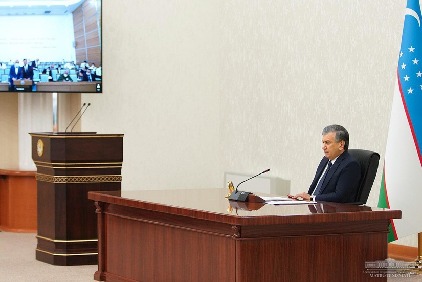 Президент поручил ускорить доставку кислородных концентраторов и пульсоксиметров в Узбекистан