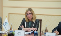 Жаҳон банки эксперти Ўзбекистон ташқи қарзи ва бизнесдаги муаммолари ҳақида гапирди