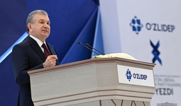 Шавкат Мирзиёев представил основные тезисы своей предвыборной программы на X съезде партии УзЛиДеП (+фото)