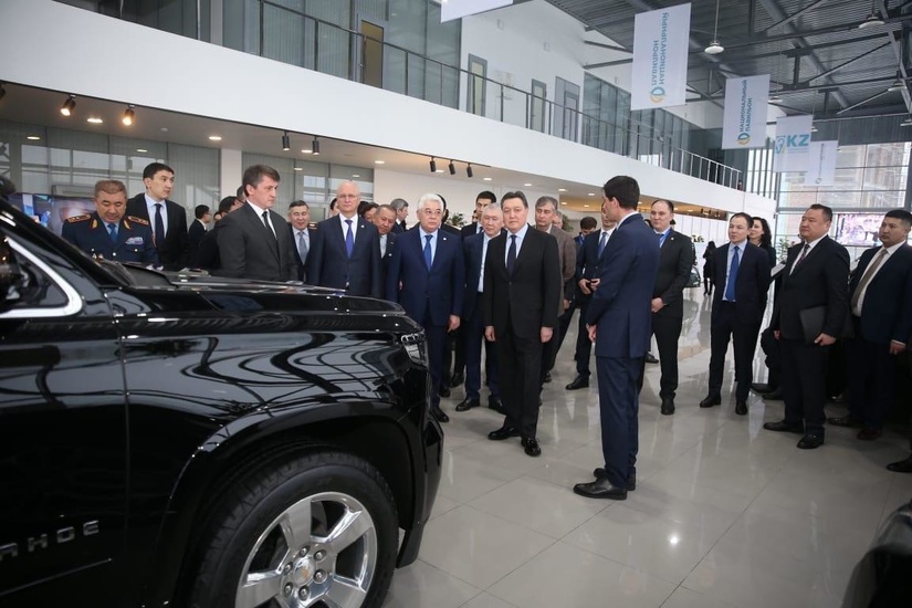 Узбекистан профинансирует экспорт свыше 700 казахстанских автомобилей марок JAC S3 и JAC S5 Узбекистан профинансирует экспорт свыше 700 казахстанских автомобилей марок JAC S3 и JAC S5