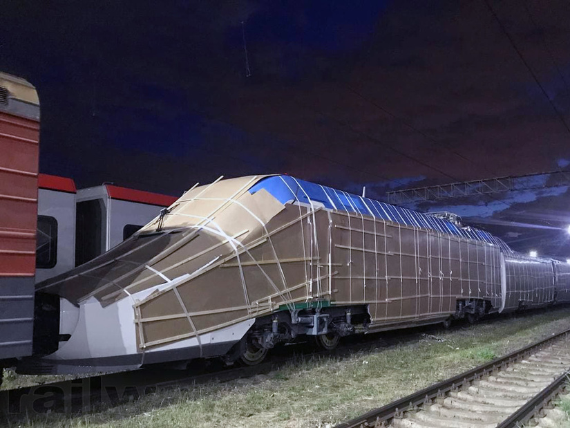 O‘zbekistonga Ispaniyadan «Afrosiyob» poyezdi olib kelindi O‘zbekistonga Ispaniyadan «Afrosiyob» poyezdi olib kelindi