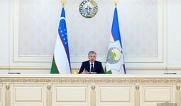 Shavkat Mirziyoyev xizmatlar sohasida amalga oshirilayotgan ishlar yuzasidan o‘tkazilayotgan yig‘ilishda qanday topshiriqlar berdi?